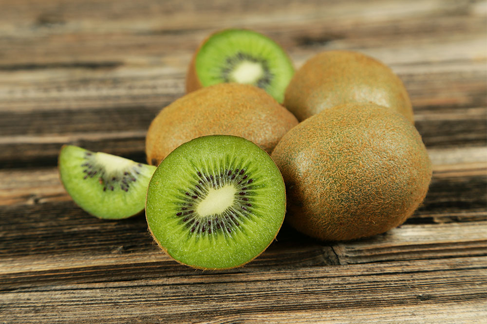 5 Superfoods to Help Manage Migraines