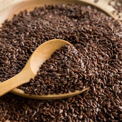 6 Superfoods to Fight Dandruff