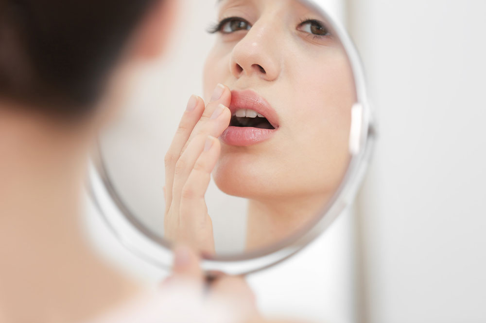 7 Common Cold Sore Triggers to Avoid
